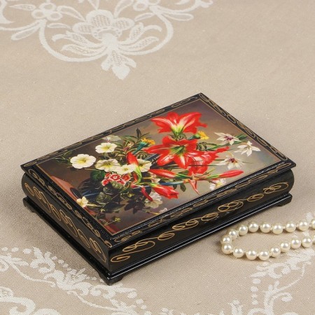 Casket "Lilia in Vase", 11 × 16 cm, lacquer miniature