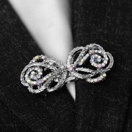 Cardigan clamp "loop", rainbow color in silver