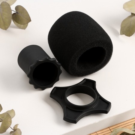 A set of accessories for the Music Life microphone: wind protection, rings, black, d-3 cm-1