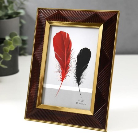 Photo frame plastic 10x15 cm "Line-diagonal on chocolate, double gold frame" 19.8x14.8 cm 53759-1