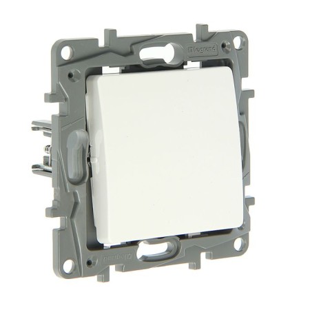 Switch Legrand Etika 672201, 10 A, 1 key, hidden, white
