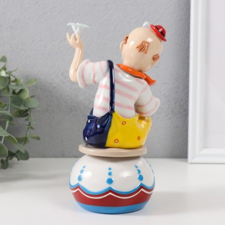 Souvenir Ceramics musical "Clown with butterfly and flower, sits on a cup" 9.5x10x18 cm-2