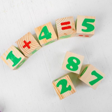 Wooden cubes "Figures" 12 elements: 4 × 4 cm, volume-5