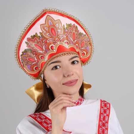 Kokoshnik "Valencia"