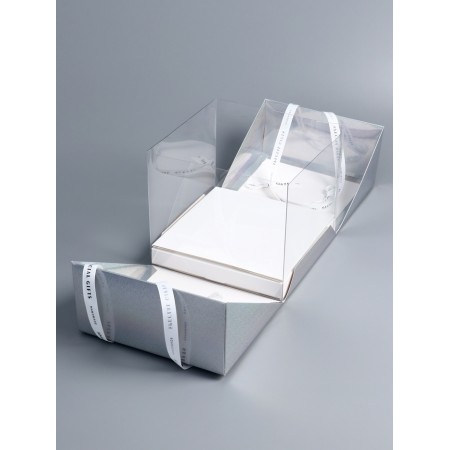 Box under a bento-port with ribbons, 21 x 21 x 18 cm-2