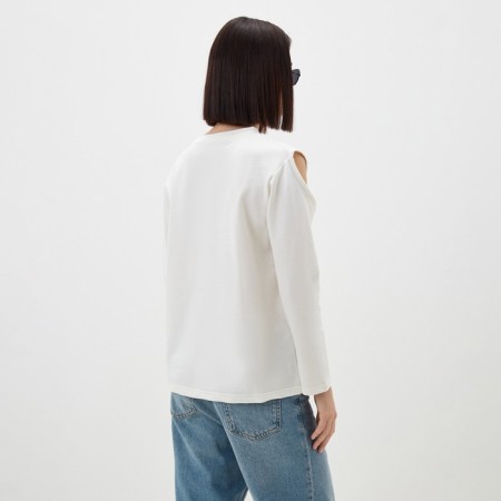 Jumper (longshit) with open shoulders of the river. 48 milk-2
