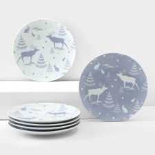A set of porcelain plates 