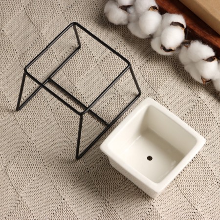 Pot "Cube" on the stand, black, 12x9x9cm-2
