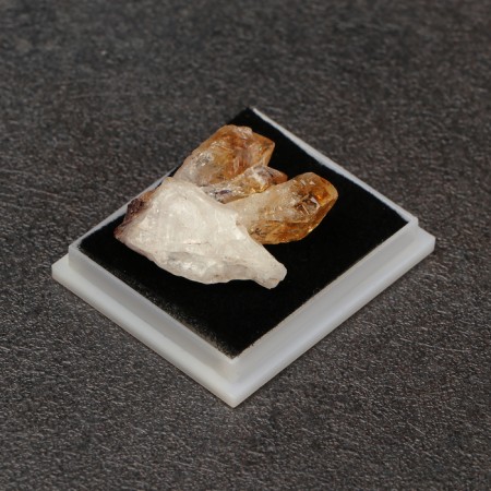 Stone, souvenir "Bezheva", 6 x 6 x 4cm-1