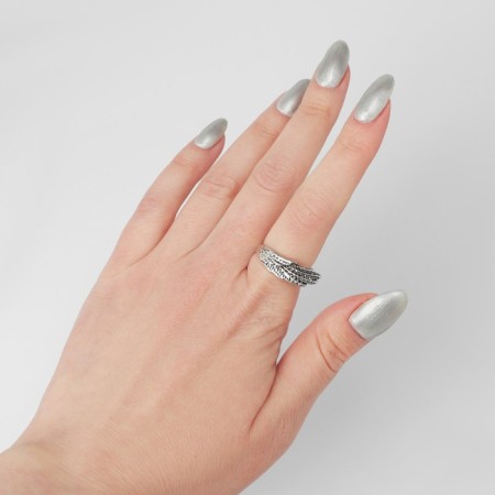 Ring "ring" wing, color black silver, dimensionless-1