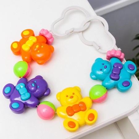 Stretching to a stroller/crib "Funny Bear", 4 toys, crumb me-6