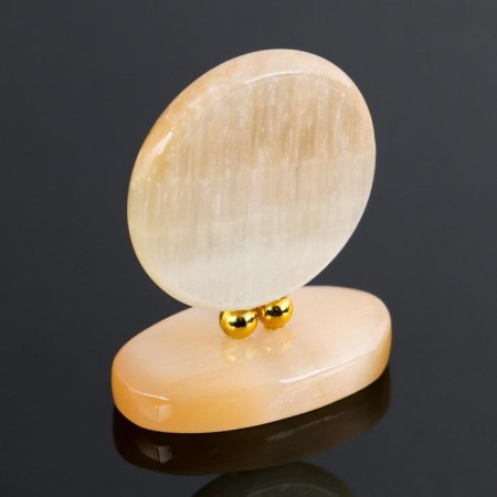 Souvenir on the stand "For happiness and love!", Selenite-2