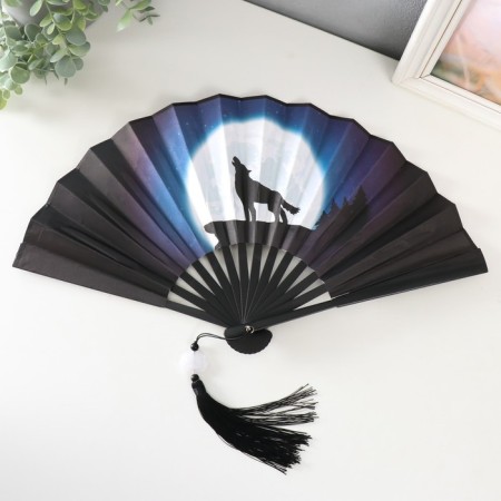 Fan plastic, textiles h = 27 cm "howling wolf" blue-black, with a brush
