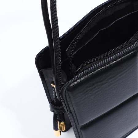 Bag Cross-Bodi with a zipper, black color-5