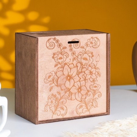Gift Penal "Flowers" 20x20x10 cm