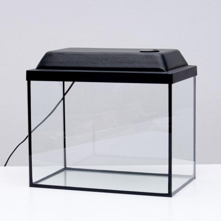 Aquarium "rectangular" with a lid, 35 liters, 42 x 25 x 33/38 cm, black-2