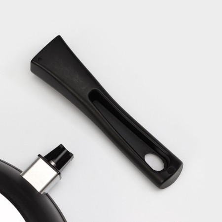 The pan “Tradition”, D = 26 cm, removable handle, anti -stick coating, black color-3