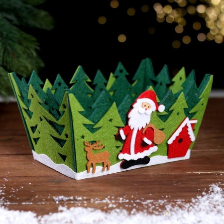 New Year's basket for the decor "Santa Claus in the forest" 20 × 15 × 11 cm-1