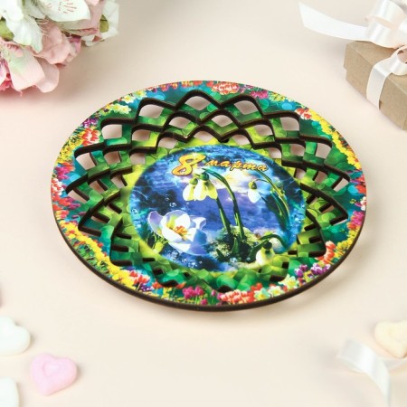 The plate of the candy "March 8, snowdrops", 19.5x19.5 cm-1