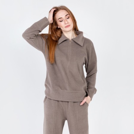 Women's suit (sweater/pants), beige color, size 46-1
