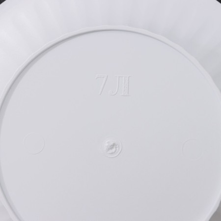 Pot with the pallet "Angara", 7 l, the color is white-3