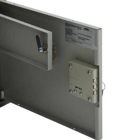 SL-32T safe-3