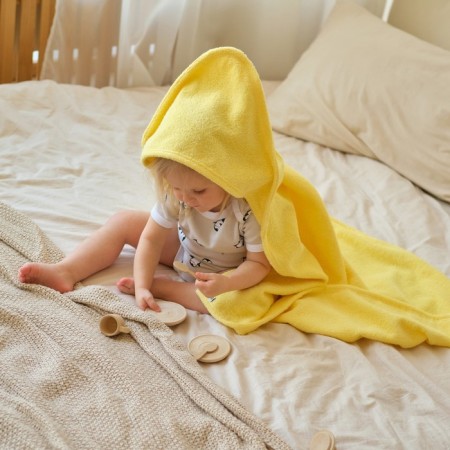 Toward Tensor Corner I am 85x85 cm, color is light yellow, 100% cotton, 320 g/m