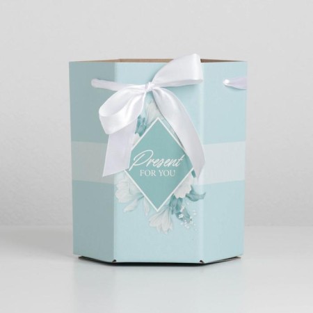 Carriage for flowers Folding hexagon "Pressent", 17 x 14.8 x 19.5 cm-1