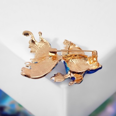 Brooch "Fish" Cockerel, white-blue color in gold-2