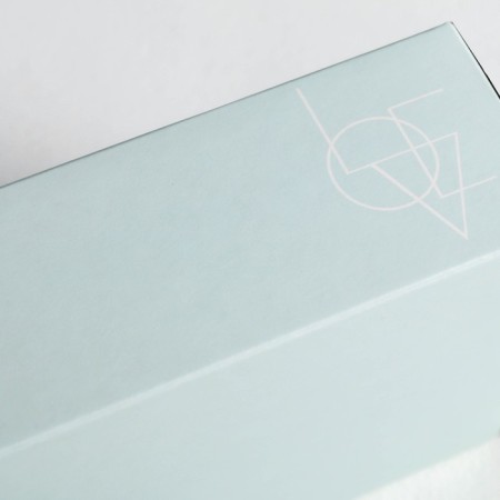 Box for Makarun, confectionery packaging, Love 18 x 10.5 x 5.5 cm-1