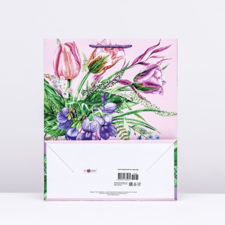 Gift package "from March 8" bouquet on pink, 26 x 32 x 12 cm-1