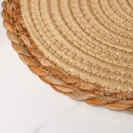 Serving napkin on the table "Meg", d = 30 cm, beige color-3