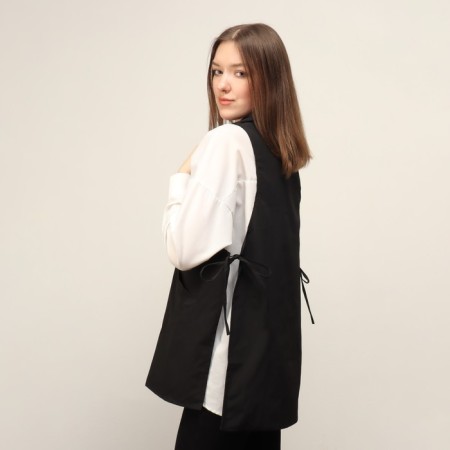 Apron for the master, the color is black-1