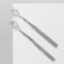 Hanging earrings with the ode 