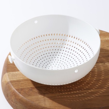 A colander with a bowl, 2 in 1, d = 18 cm, insert 17.5 cm, color mix-4