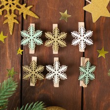 A set of clothespins 