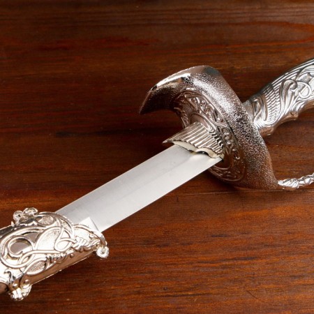 Souvenir saber, openwork handle with emphasis, 85 cm-2