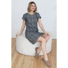 Dress with a belt, size 42