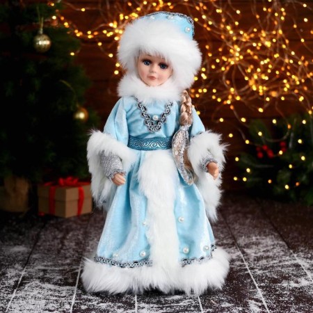 Snow Maiden "In a blue fur coat with beads" moves, 17x40 cm