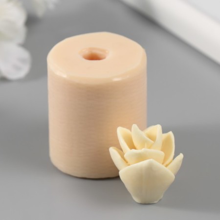 Mold "Flower bud" 3.5x3x3.5 cm-1