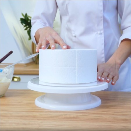 Falseyarus for the cake is square, 18 × 18 cm, h = 20 cm, white color-3