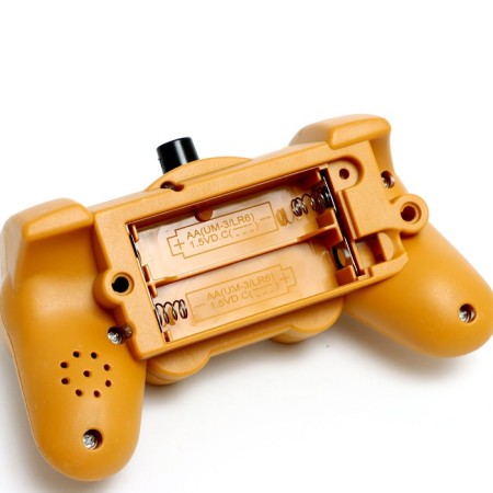 Radio -controlled bulldozer XZS, 1:24, with metal elements, works from the battery-7