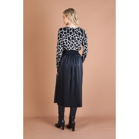 Women's skirt, size 44-1
