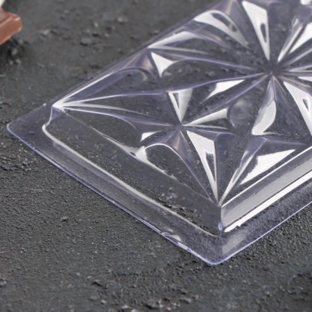 Chocolate form 18x8 cm "Flowers" in Indiva. packaging-1