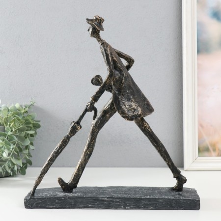 Polystone souvenir "A man with an umbrella. On a date" for metal 31.7x12x34.4 cm-4