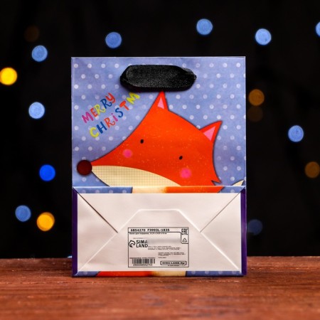 Laminated "red fox" package 11.5 x 14.5 x 6 cm-1