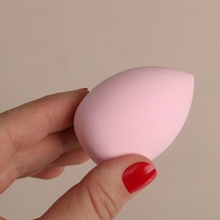 Makeup sponge "drop", 6 × 4 cm, increases when getting wet, the color is pink-6