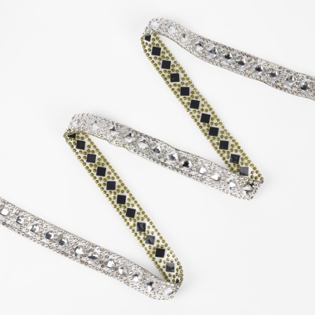 Rhinestones of thermoclay "square", width - 13 mm, 4.5 ± 0.5 m, silver color