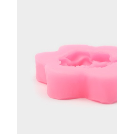 Mold for pouring the share "violet", silicone, 5.5 × 5.5 × 1.2 cm, pink-3