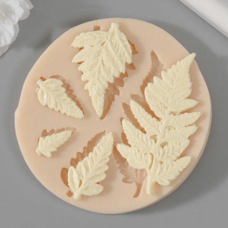 Silicone Mold "Grass Leaves" from 1x2 cm to 3.7x7 cm mix